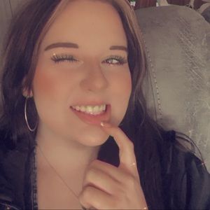 Meet your Posher, Summer